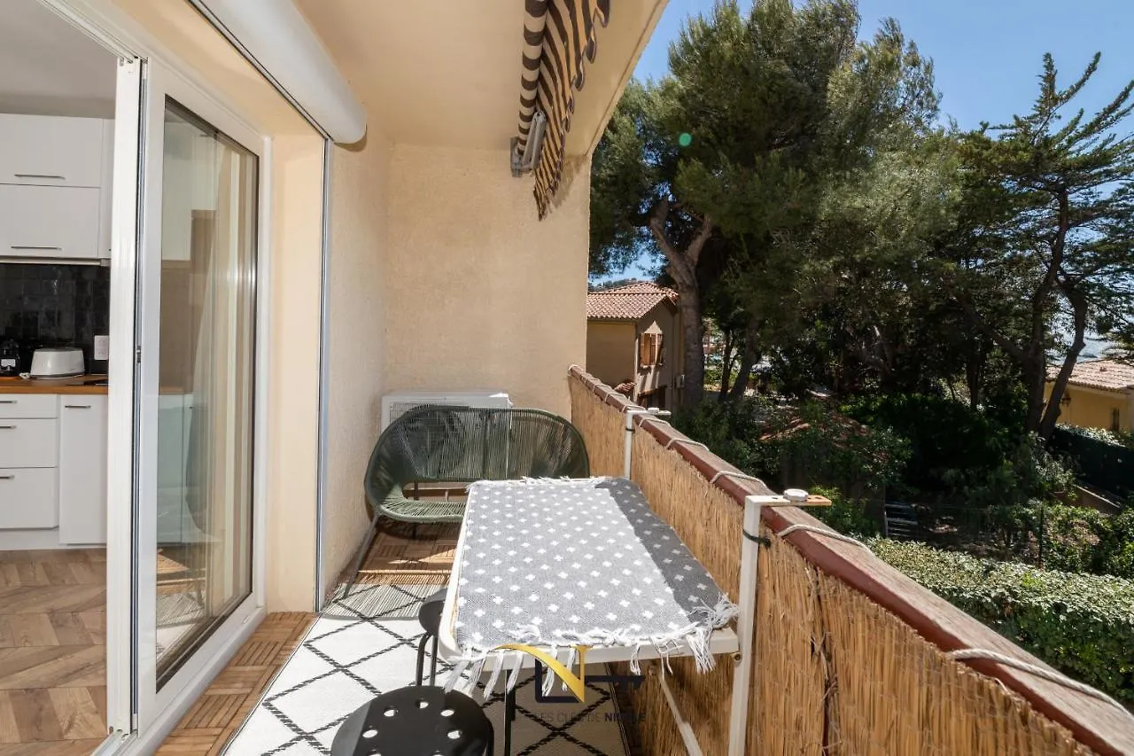 Magnifique Petit Cocon Bord De Mer Le Pradet Apartment